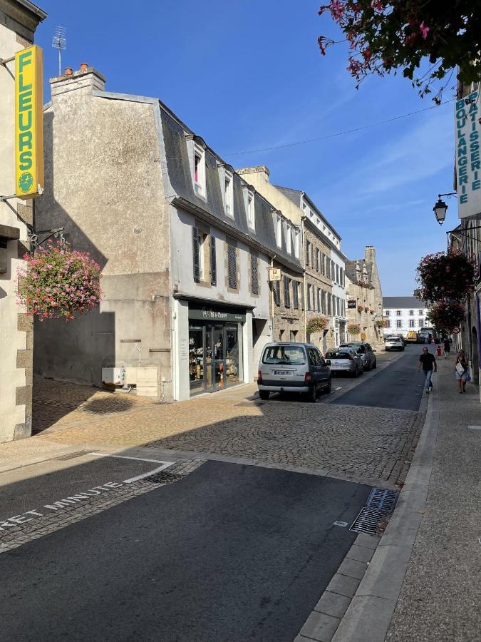 Ker Uhel - Charmant Appartement Plein Centre Saint-Renan Exterior photo